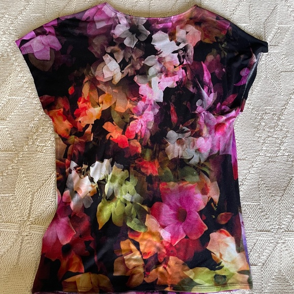 Ted Baker floral top, great condition - Picture 2 of 6